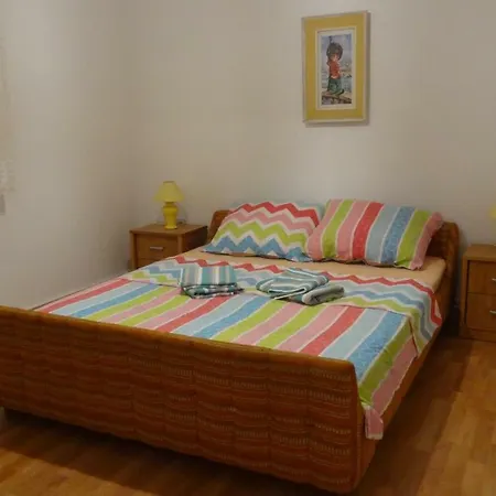 House Marcone - Pool * Ровинь