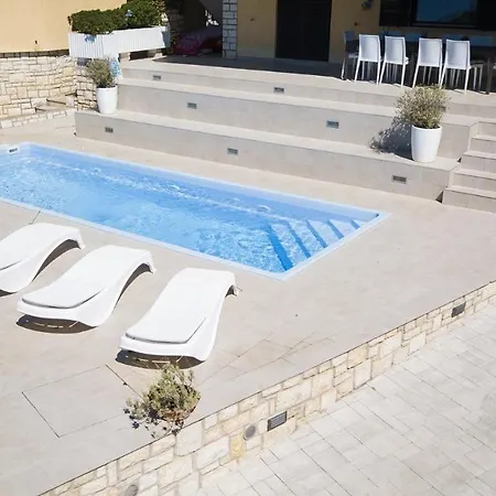 House Marcone - Pool * Rovinj