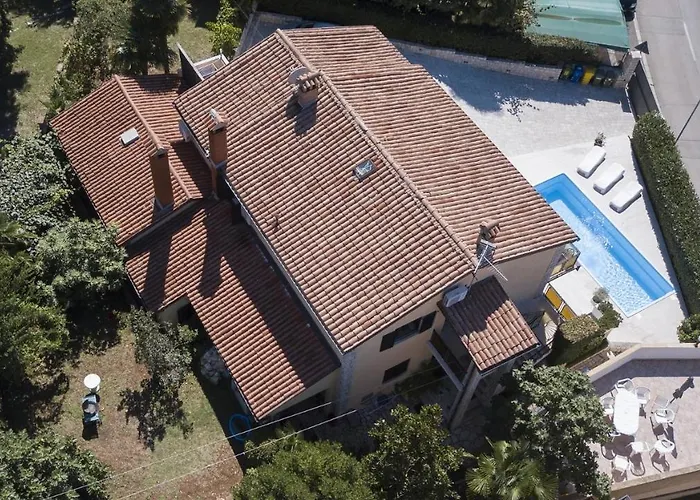 House Marcone - Pool Rovinj