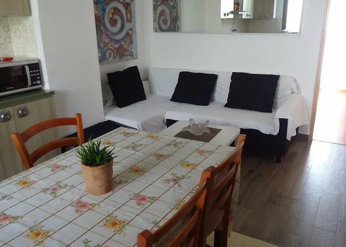 House Marcone - Pool Appartamento
